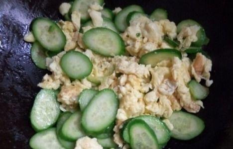 脆甜蜜瓜好吃吗怎么吃视频,视频教你轻松享美食