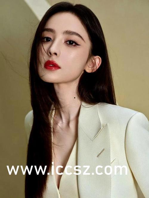 周二女星吃瓜事件真相视频,真相视频曝光，疑云散去