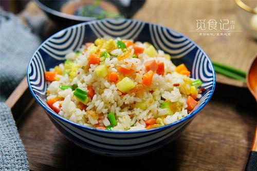 宝宝吃小瓜炒饭好吗视频,小瓜炒饭营养美味，宝宝喜爱