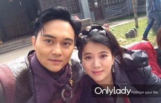吃瓜香港大眼夫妇视频,揭秘娱乐圈幕后故事