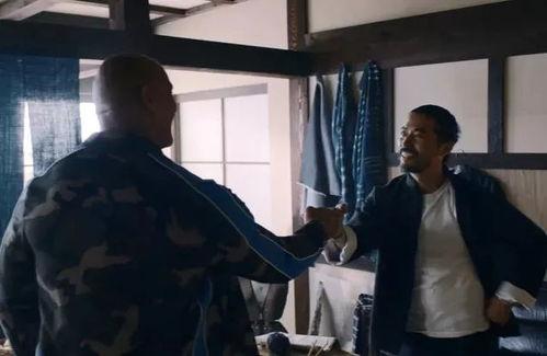 卖衣服的吃瓜视频大全,揭秘卖衣服吃瓜视频背后的潮流秘密