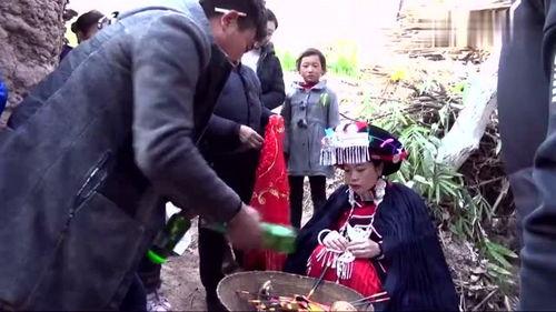 彝族吃瓜事件视频,传统习俗与现代观念的碰撞