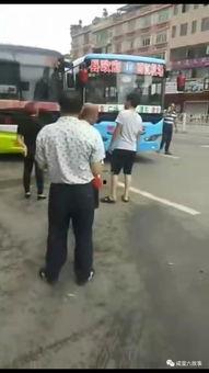 亲吻版的吃瓜群众视频,甜蜜瞬间！亲吻版吃瓜群众视频走红网络